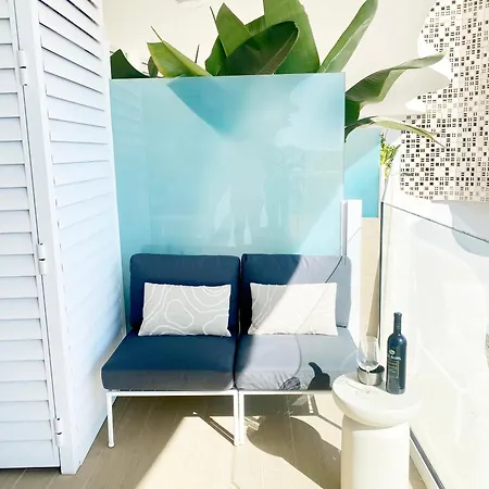 Apartamento Fantastic In The Wave Just Steps From Carvajal - Pool And Free Parking Fuengirola